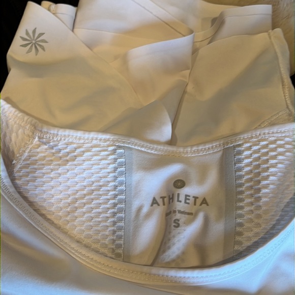 Bundle of (3) Size Small Workout clothes Athleta, Champion, and Spalding - Picture 11 of 12